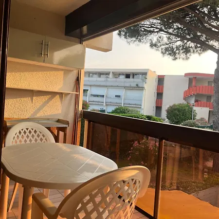 - Proche - Parking - Wifi